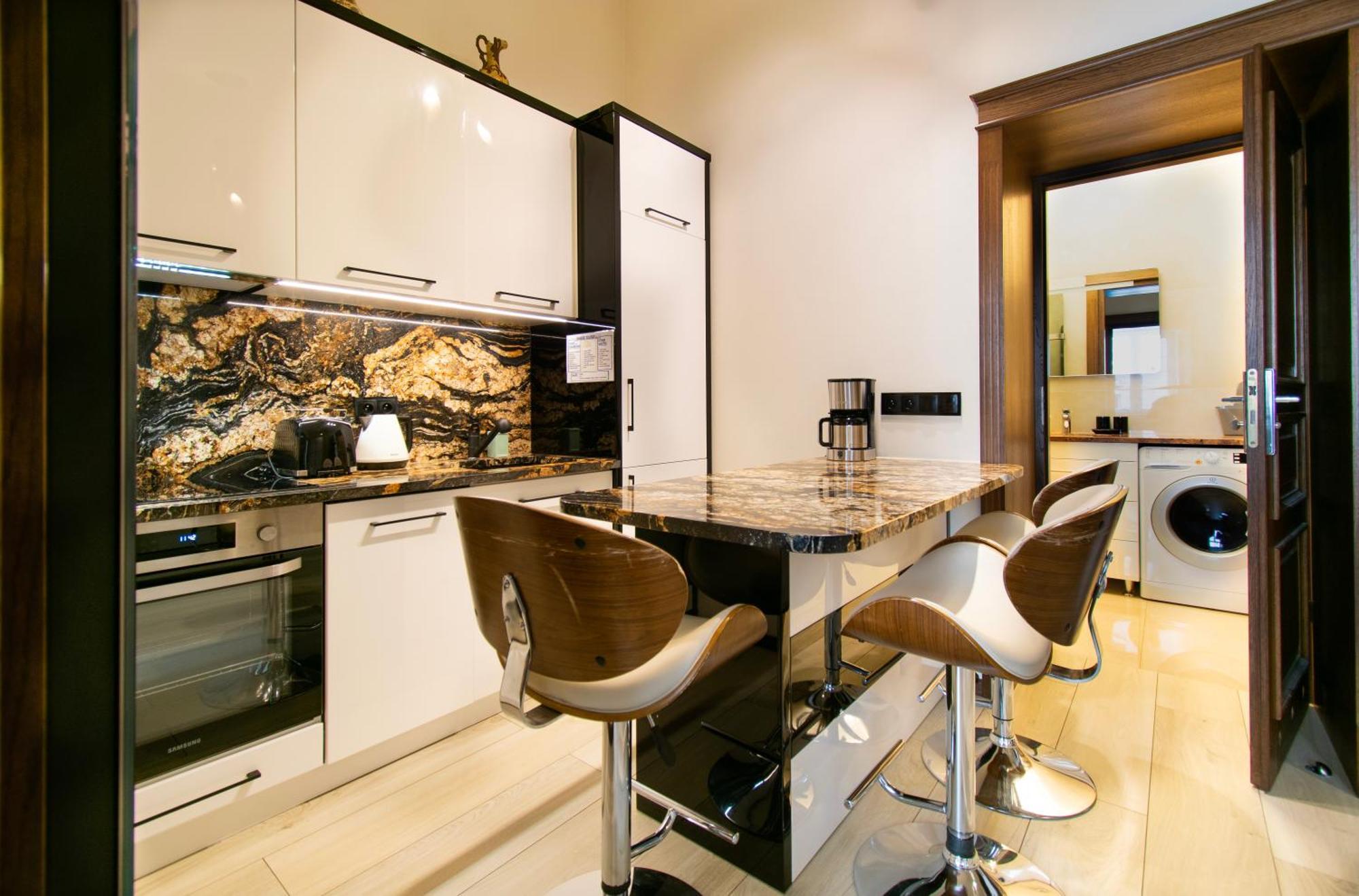 Quiet & High Class Apartments Jablonowskich Street คราคูฟ ภายนอก รูปภาพ