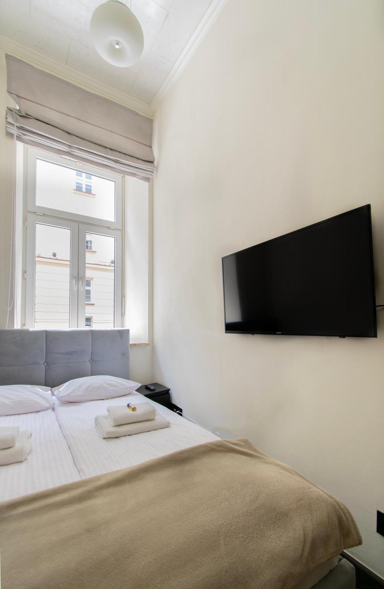 Quiet & High Class Apartments Jablonowskich Street คราคูฟ ภายนอก รูปภาพ